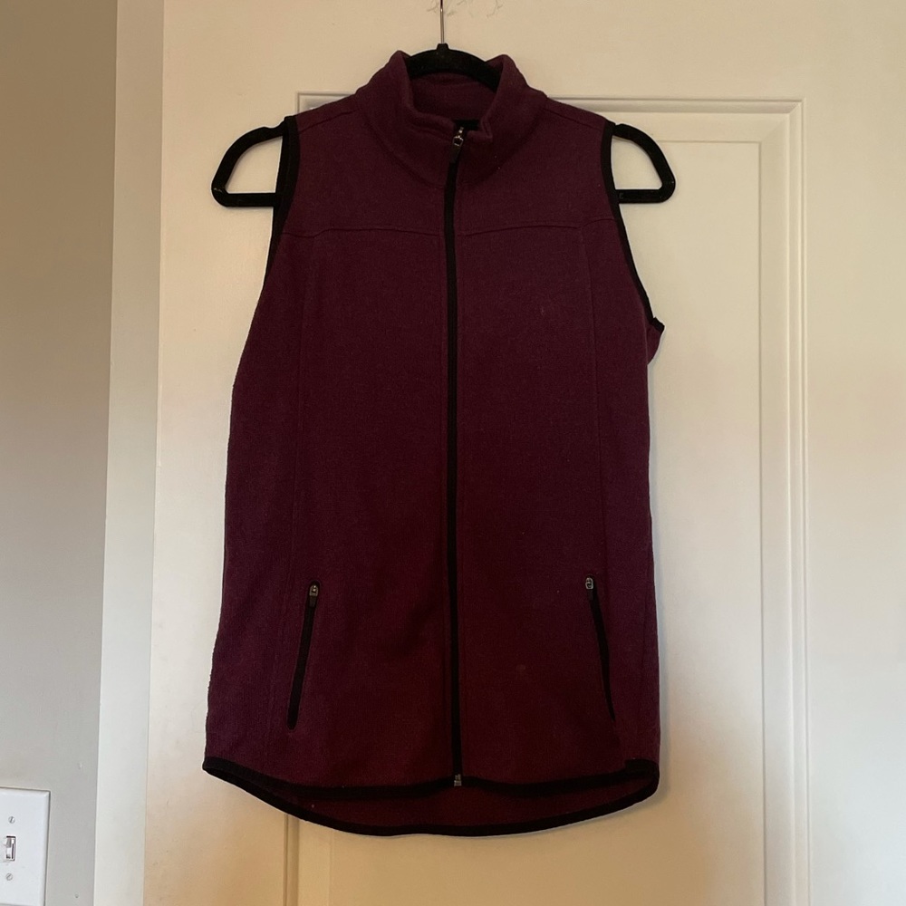 Old Navy Active Purple Fleece Zip-Up Vest